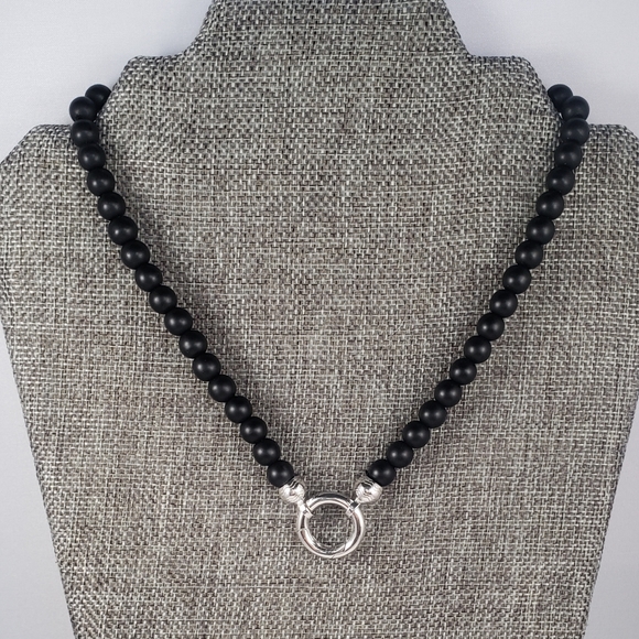 fstepka Jewelry - 17" Black Seed Necklace